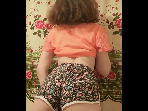 ❤️ Секси млада беба скида шортс пред камером ❌ Јебени видео код нас ❌❤